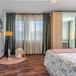 Stilvolle Stadtwohnung In Innenstadt * Trewir
